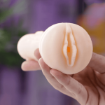 ốc thủ dâm nam NPG Anime Nhật Bản, thiết kế nhỏ gọn với vỏ ABS và lõi silicone mềm, cấu trúc vòng xoắn và gai nhỏ bên trong, kích thước 70 x 160 mm, thuận tiện cầm nắm, tháo rời để vệ sinh, dành cho người trưởng thành- **THIẾT KẾ ANIME:** Cốc thủ dâm