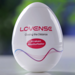 Lovense Kraken trứng thủ dâm nam thiết kế nhỏ gọn, kiểu dáng kín đáo thuận tiện bảo quản, phần lõi đàn hồi có họa tiết bên trong, thao tác thủ công không cần nguồn điện, lựa chọn cho người tìm kiếm đồ chơi người lớn nam