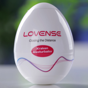 Lovense Kraken trứng thủ dâm nam thiết kế nhỏ gọn, kiểu dáng kín đáo thuận tiện bảo quản, phần lõi đàn hồi có họa tiết bên trong, thao tác thủ công không cần nguồn điện, lựa chọn cho người tìm kiếm đồ chơi người lớn nam