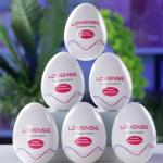 Lovense Kraken trứng thủ dâm nam thiết kế nhỏ gọn, kiểu dáng kín đáo thuận tiện bảo quản, phần lõi đàn hồi có họa tiết bên trong, thao tác thủ công không cần nguồn điện, lựa chọn cho người tìm kiếm đồ chơi người lớn nam
